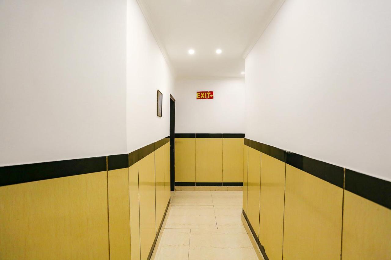 Hotel Fabexpress Lloyd House à New Delhi Extérieur photo